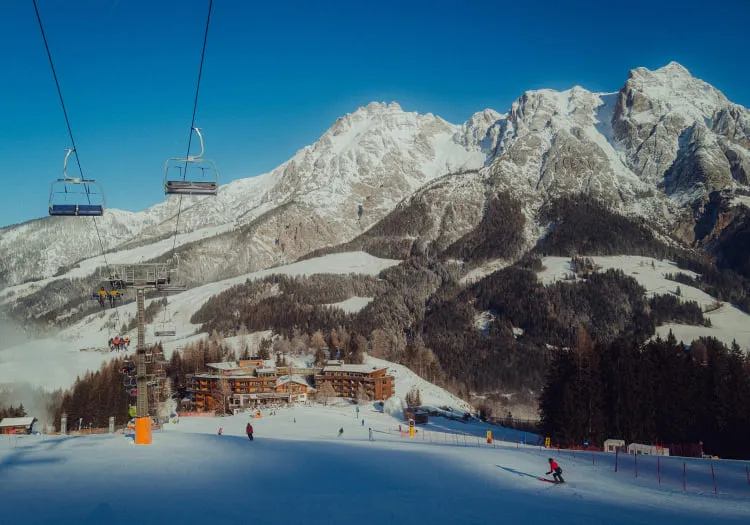 Hotel direkt an der Piste